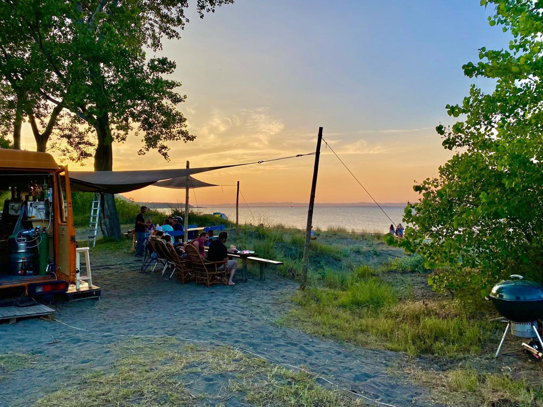 Beachfront Caravans Черноморец Экстерьер фото